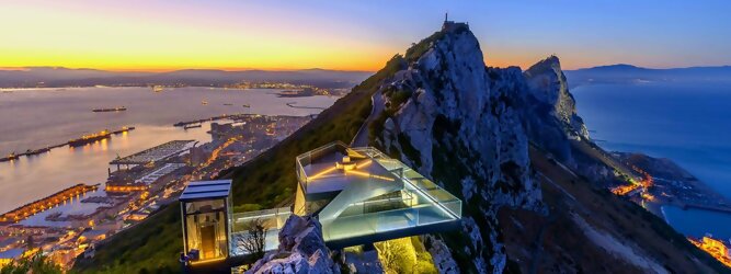 Trip Ukraine Reisetipps - Ein ehemaliger militärischer Aussichtspunkt, der in eine hochmoderne Glasplattform und einen Gehweg umgewandelt wurde, der einen unvergleichlichen Blick über das Mittelmeer bietet. Ein ununterbrochener 360º-Panorama-Aussichtspunkt, der so spektakulär ist wie nirgendwo sonst auf der Welt. Betreten Sie die 360-Grad-Umgebung und bekommen Sie ein Gefühl für die Freiheit und die Heiterkeit, die Sie beim Skywalk erleben werden. Die Militärgeschichte Gibraltars während des Zweiten Weltkriegs veranschaulicht Gibraltars Position als britische Festung seit dem frühen 18. Während des Zweiten Weltkriegs spielte Gibraltar eine wichtige Rolle sowohl im Atlantic Theatre als auch im Mediterranean Theatre und kontrollierte praktisch den gesamten Seeverkehr in und aus dem Mittelmeer vom Atlantischen Ozean.